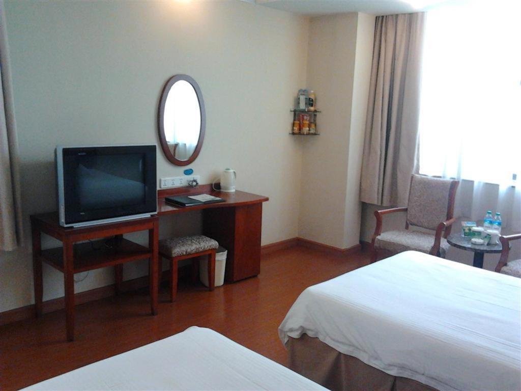 Greentree Inn Jiujiang Railway Station Business Hotel Номер фото
